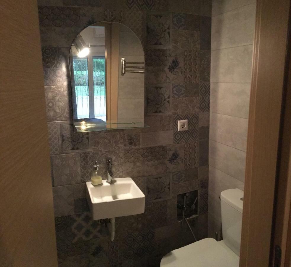 Anastasis Apartment In Palaio Faliro Atena Exterior foto