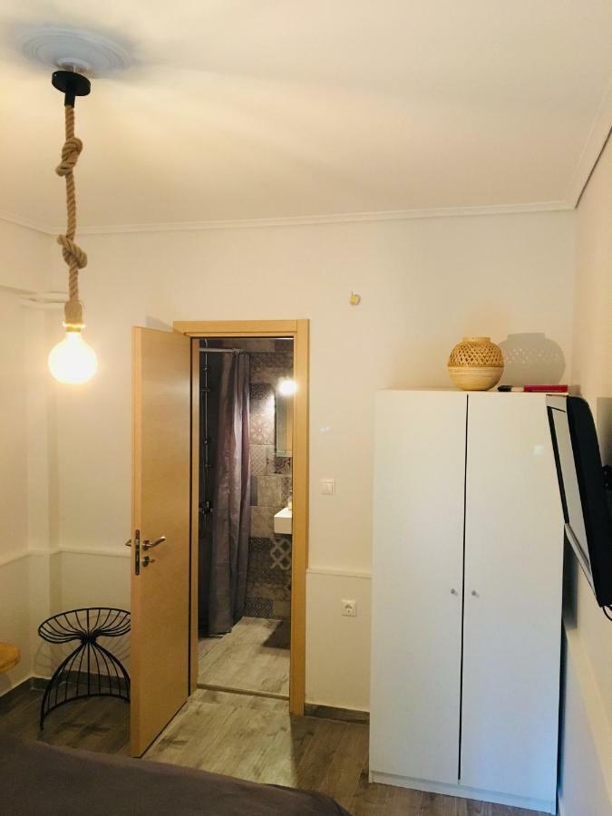 Anastasis Apartment In Palaio Faliro Atena Exterior foto